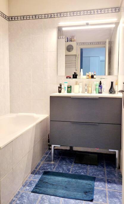 Lovely Artist Appartment Paris Dış mekan fotoğraf